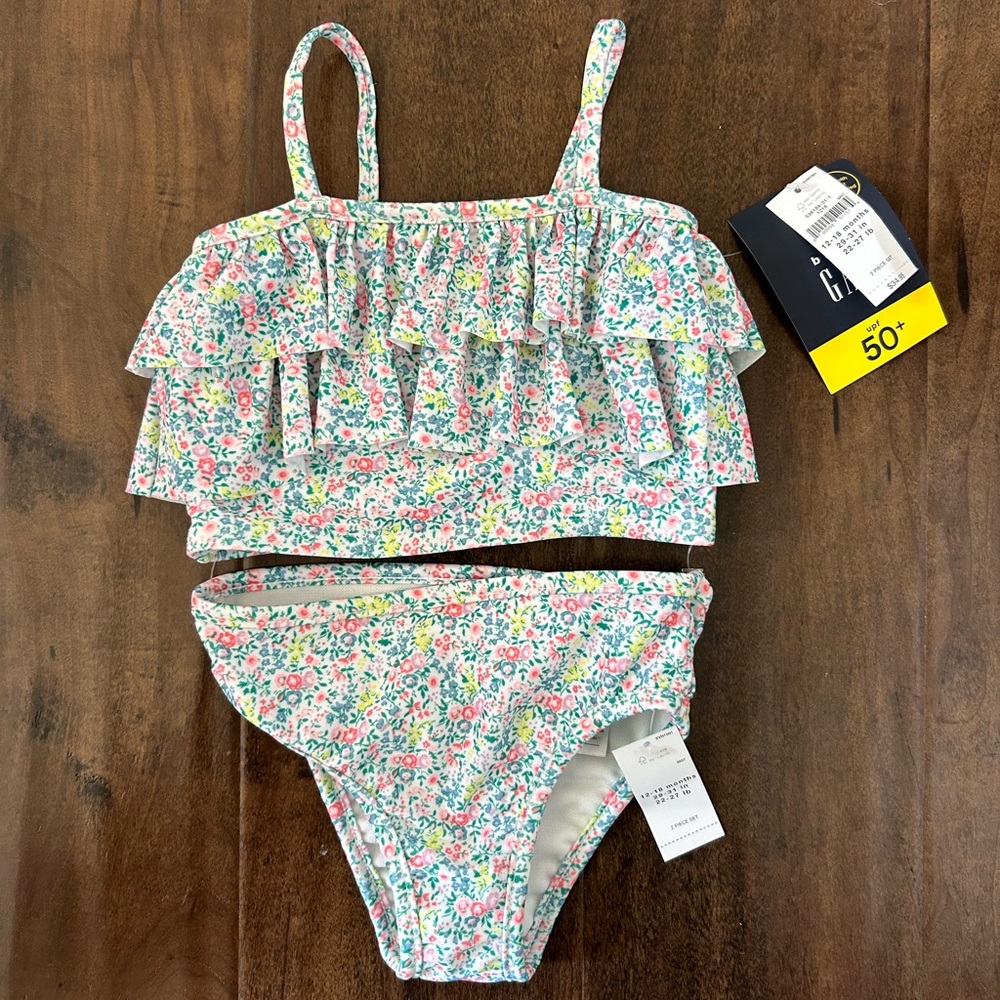 Baby Gap 2-Piece Swimsuit
